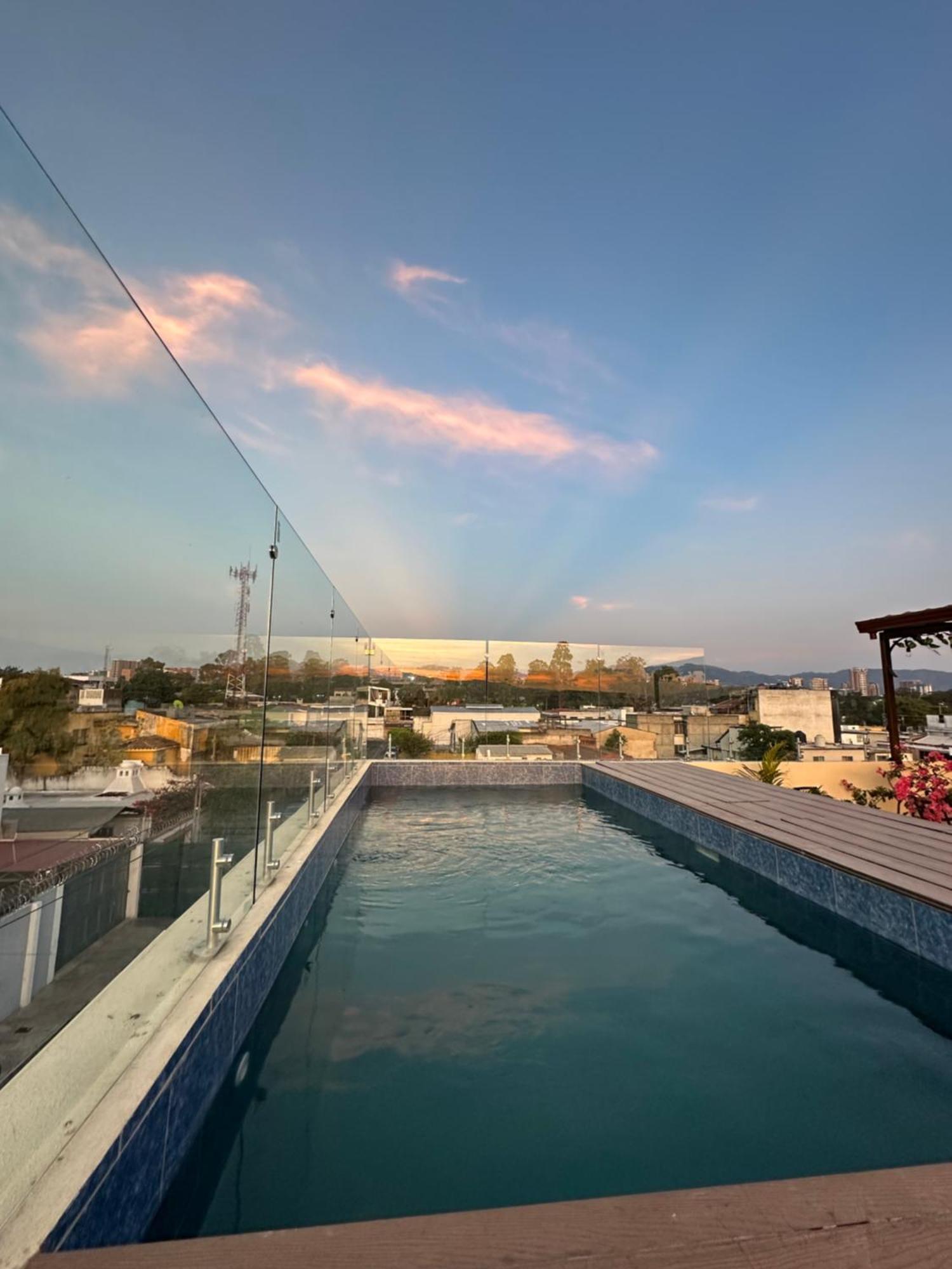 Sky Garden Hotel Ciudad Guatemala Eksteriør billede